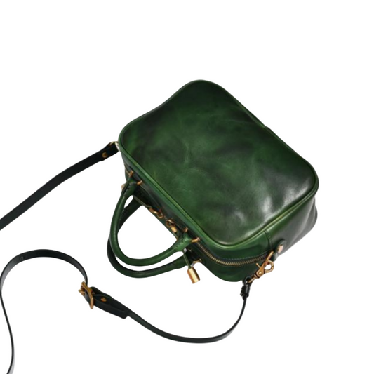 Vegetable-Tanned Leathers bag